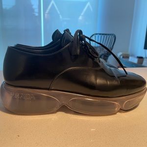 Rare Prada brogues with bubble sole from 2019 collection!  Size 37.5
